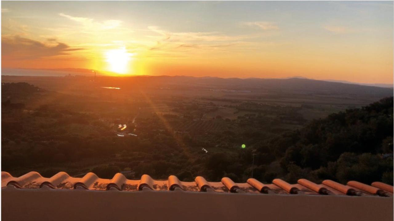 Ferienwohnung La Terrazza Di Re Scarlino Exterior foto