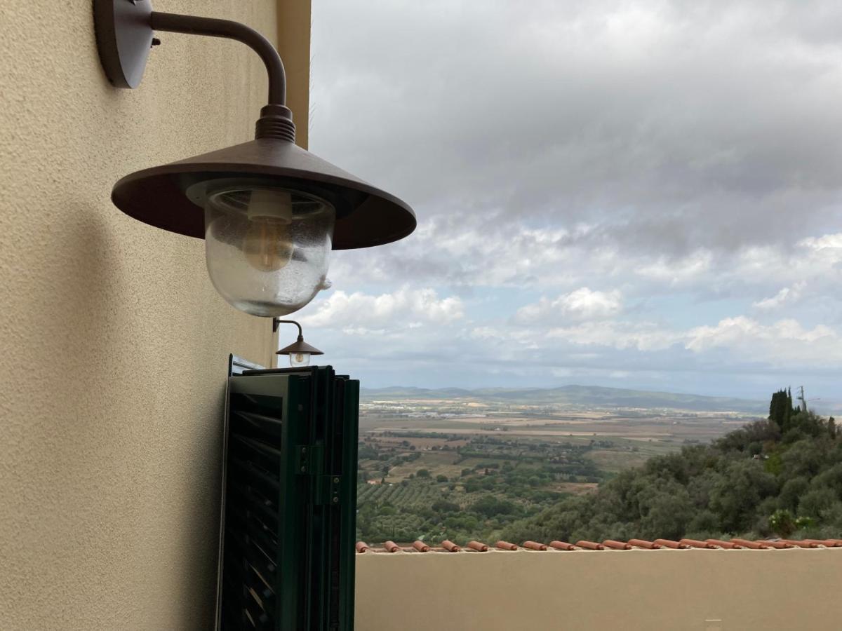 Ferienwohnung La Terrazza Di Re Scarlino Exterior foto