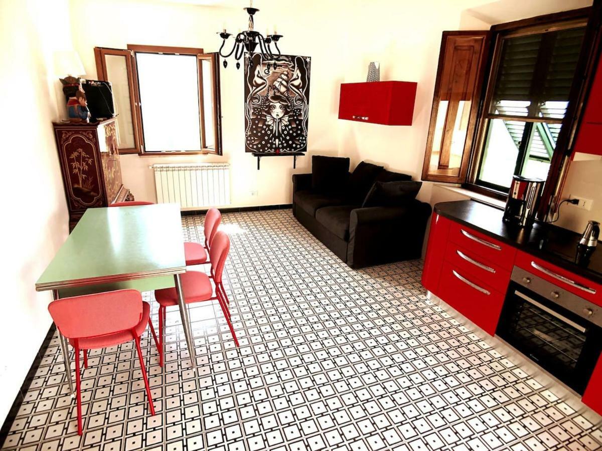 Ferienwohnung La Terrazza Di Re Scarlino Exterior foto